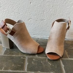Peep toe sandal mules